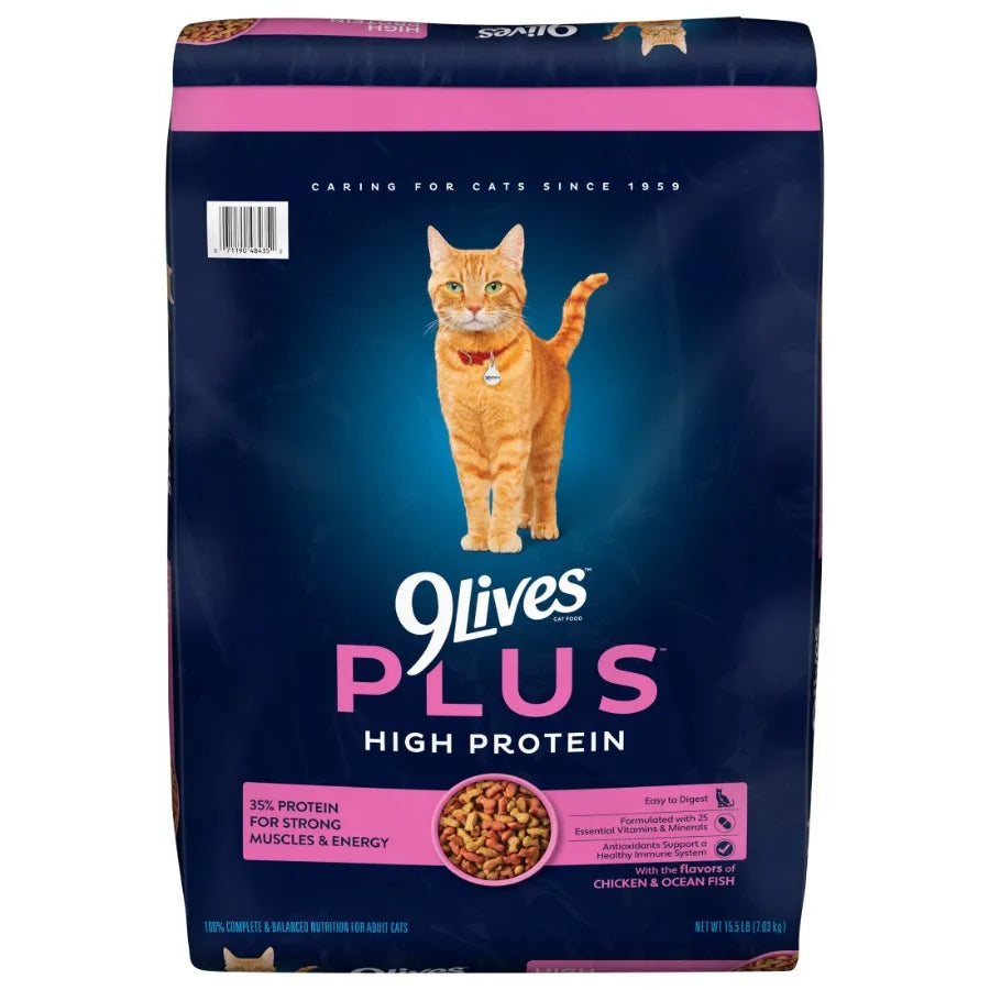 PLUS High Protein Dry Cat Food for Adult Cats, Natural Ingredients with Added Vitamins, Brown Color, Supports Muscle Maintenanc